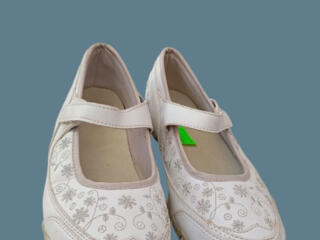 Полу спортивные туфельки, балетки в стиле Мери Джейн