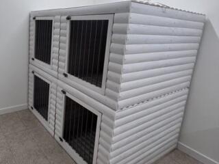 Вольер, клетка, будка