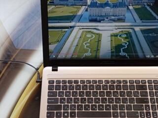 Продам ноутбук