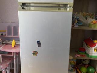 Холодильник не морозит