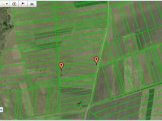 Vindem in com Bubuieci 3 km de la Chisinau 15 Ari de gradina= 12.000