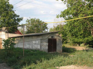 Продам участок 11 соток с гаражом и подвалом в Григориополе, Делакэу