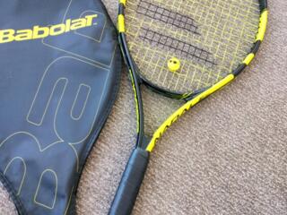 Ракетка для большого тенниса