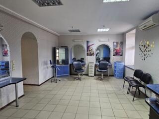 Здається комерційне приміщення, вул. Декабристів