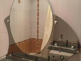 Навеска ванных и кухонных аксессуаров. Полки, зеркало, держатели и др.