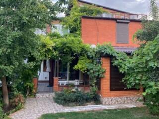 Продажа эксклюзивного 3х этажного дома в Сухом Лимане