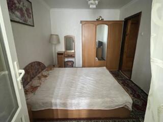 Сдается квартира 180$ помесячно.