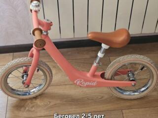 Продам беговел, 2-5 лет