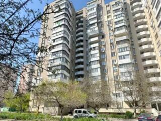 Хорошая квартира в начале Таирова