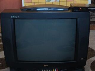 Продам телевизор LG