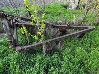 Продам плуг.