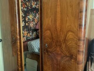 Шкаф 3-х створчатый в отличном состоянии