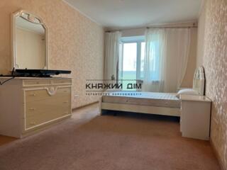 Здається простора двокімнатна квартира площею 70 кв.м на ...