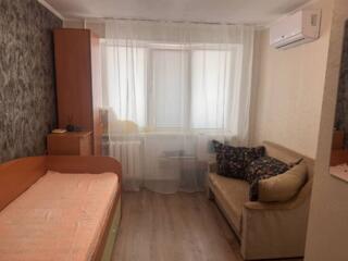 Предлагается к продаже комната в коммуне на Капитана Кузнецова. Общая 