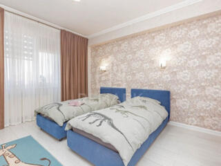 Apartament cu 3 camere la intrarea în parcul Valea Trandafirilor. ...