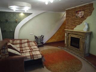 Студия в центре посуточно/помесячно