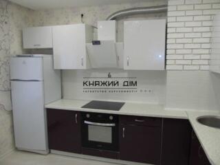 Продається затишна 2-кімнатна квартира на 4 поверсі 25-поверхового ...