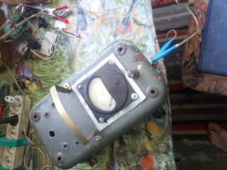 Продам зарядное устройство для автомобильных аккумуляторов