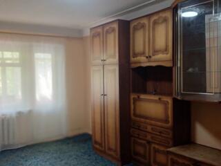 Продаю 2-ком квартиру на ЮТЗ, ул Молодогвардейская 22000