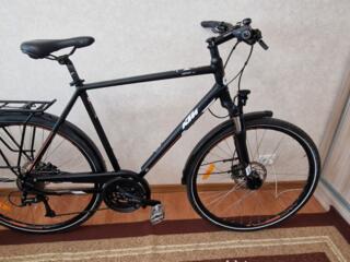 Фирменный велосипед KTM