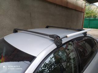 Багажник поперечины на авто для перевозки и разгрузки лодки