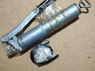 Шприц металлический (плунжерный)