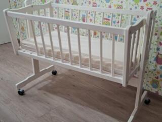 Кроватка детская для малыша