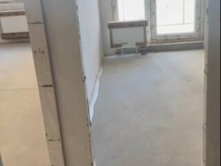 В продаже однокомнатная квартира в 68-й Жемчужине на улице Краснова. .