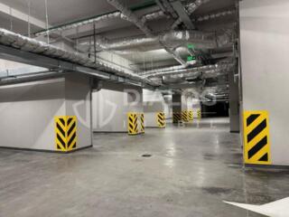 Loc de parcare în complexul rezidențial de pe str. Vasile Lupu