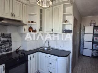 3 комнатная квартира с ремонтом по улице Ак. Сахарова