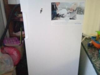 Продам морозильник Индезит Россия