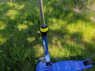 Самокат трёхколёсный