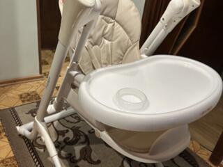 Продам стульчик для кормления