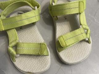 Босоножки Zara