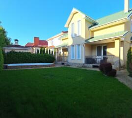 Сдам дом на Таирова, ул. Вавилова/Яблоневая