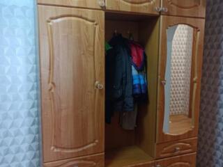 Прихожая шкаф