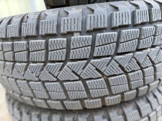 Продам свежие зимние шины NEREUS 235/55 p19