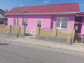 Сдаётся в аренду новое отдельно стоящее помещение в самом Центре Тира