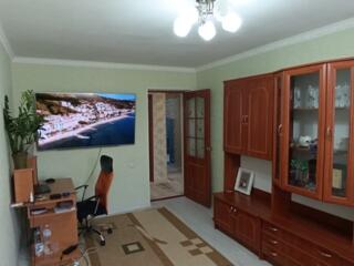 Аренда 2-комн. Центр, гостиница Россия. Ремонт, мебель, техника.