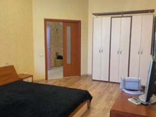 1 к Пишоновская / спуск Ковалевского. Мебель и техника