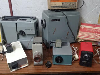 Продам Диапроекторы с фильмами