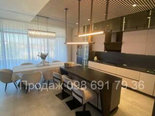 продаж 5-к будинок Київ, Дарницький, 1500000 $