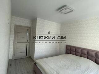 2-х кімнатна, Вишняківська 2. Оренда 2-х кімнатної квартири, метро ...