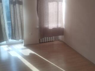 Продам 2 км кв на Пастера