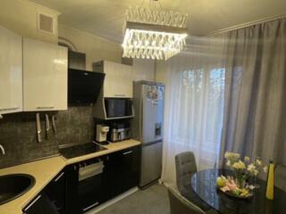 32707 Продам трехкомнатную квартиру на Вильямса ...