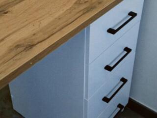 СДАЕТСЯ РАБОЧЕЕ МЕСТО для мастера маникюра и педикюра