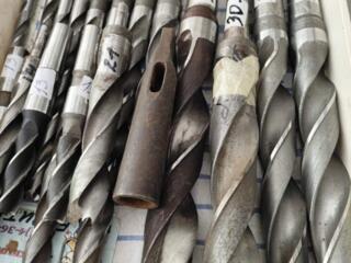 Продаются сверлы.