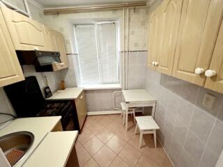 Сдам 2 комн квартиру, Центр, Парк Победы, с ремонтом