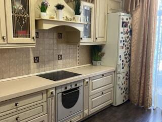 5-комн. квартира на Лидерсовском бульваре, парк Шевченко