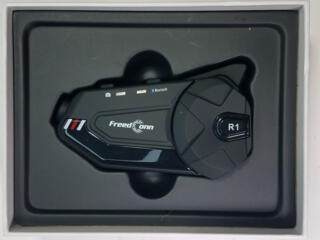 FreedConn R1 Plus мотогарнитура с регистратором